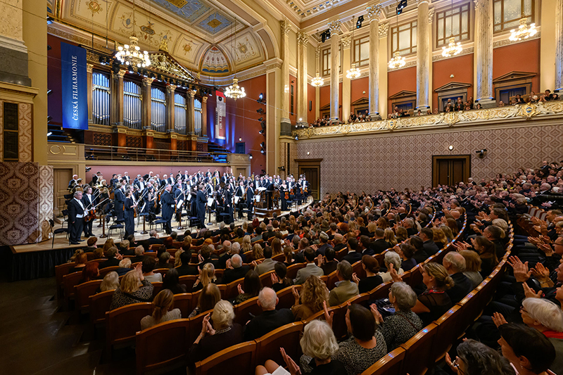 Česká filharmonie • Kristian Bezuidenhout, 23. října 2024, Rudolfinum, Dvořákova síň – Semjon Byčkov a Česká filharmonie (foto Petra Hajská)