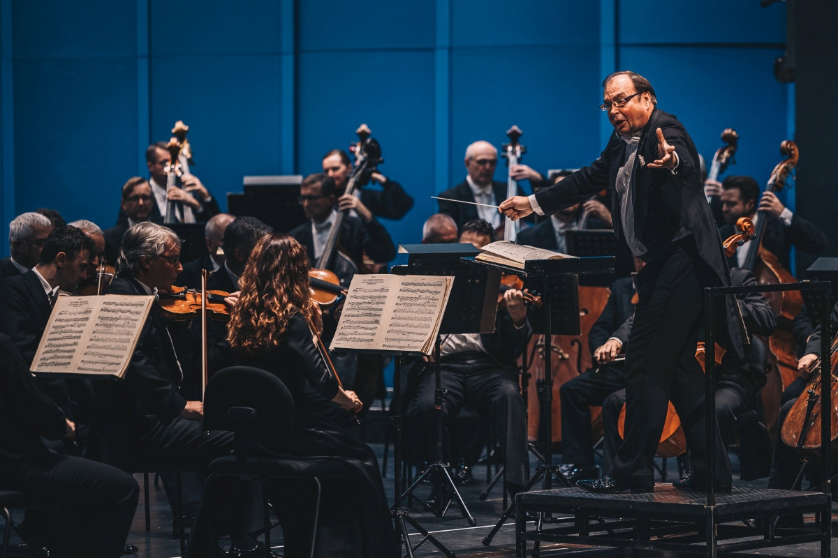 Leoš Svárovský, Filharmonie Brno, 10. října 2024, Janáčkovo divadlo, Brno (zdroj Filharmonie Brno, foto Dominika Prášková)