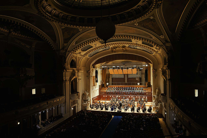 Antonín Dvořák: Svatební košile, 30. října 2024, Smetanova síň, Obecní dům – Veronika Rovná, Richard Samek, Petr Altrichter, Roman Janál, Prague Philharmonia, Český filharmonický sbor Brno (foto Michal Romanovský)