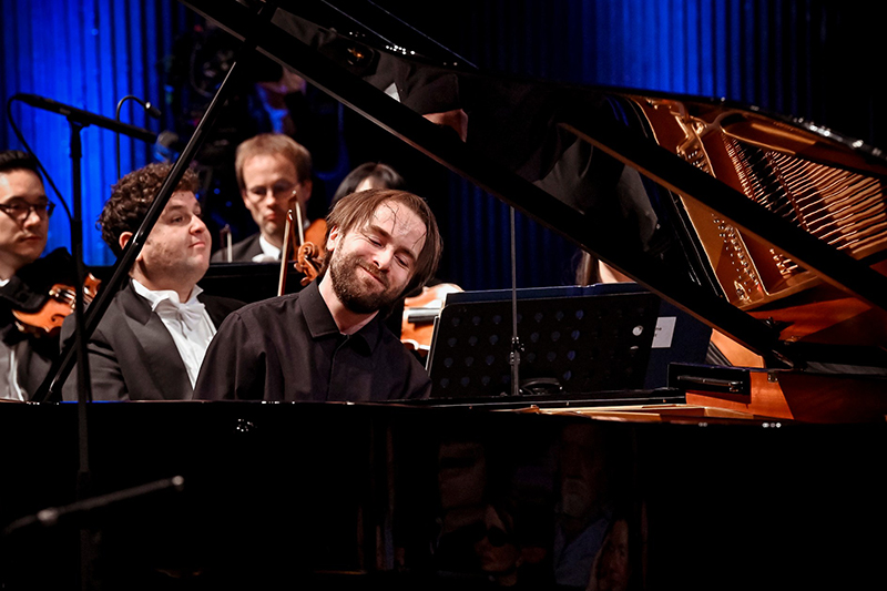 Festival Janáček Brno: Bamberger Symphoniker a Jakub Hrůša, 4. listopadu 2024, Janáčkovo divadlo, Brno – Daniil Trifonov (foto Marek Olbrzymek)