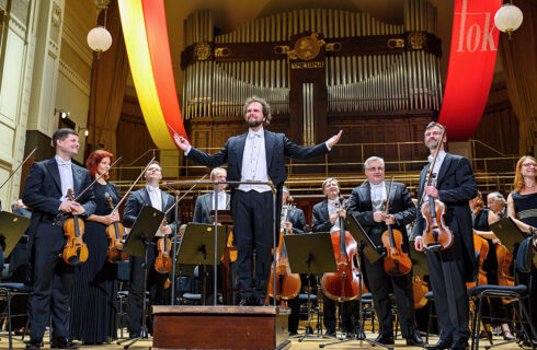 Tomáš Brauner a Symfonický orchestr hl. m. Prahy FOK (foto Petr Dyrc)