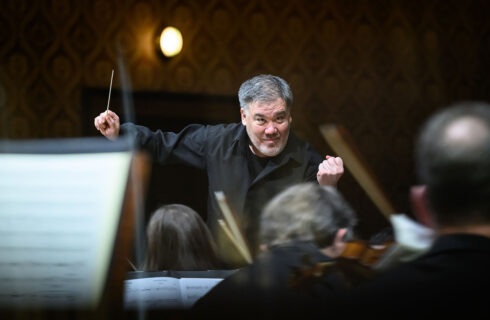 Česká filharmonie • Alan Gilbert, 18. prosince 2024, Rudolfinum, Dvořákova síň (foto Petra Hajská)