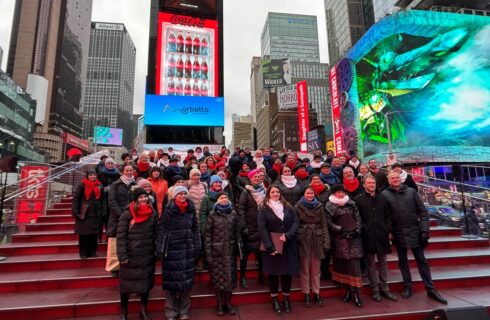 Pražský filharmonický sbor, Times Square, New York (zdroj Pražský filharmonický sbor)