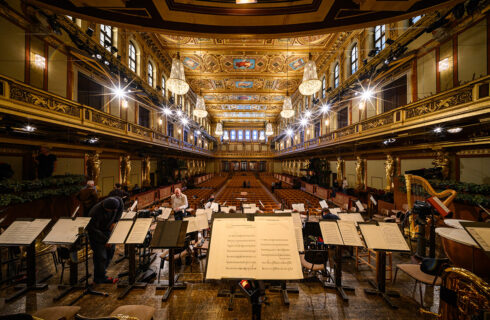 Zlatý sál, Musikverein, Vídeň – zkouška na Novoroční koncert Vídeňských filharmoniků 2025 s Riccardem Mutim (foto Benedikt Dinkhauser)