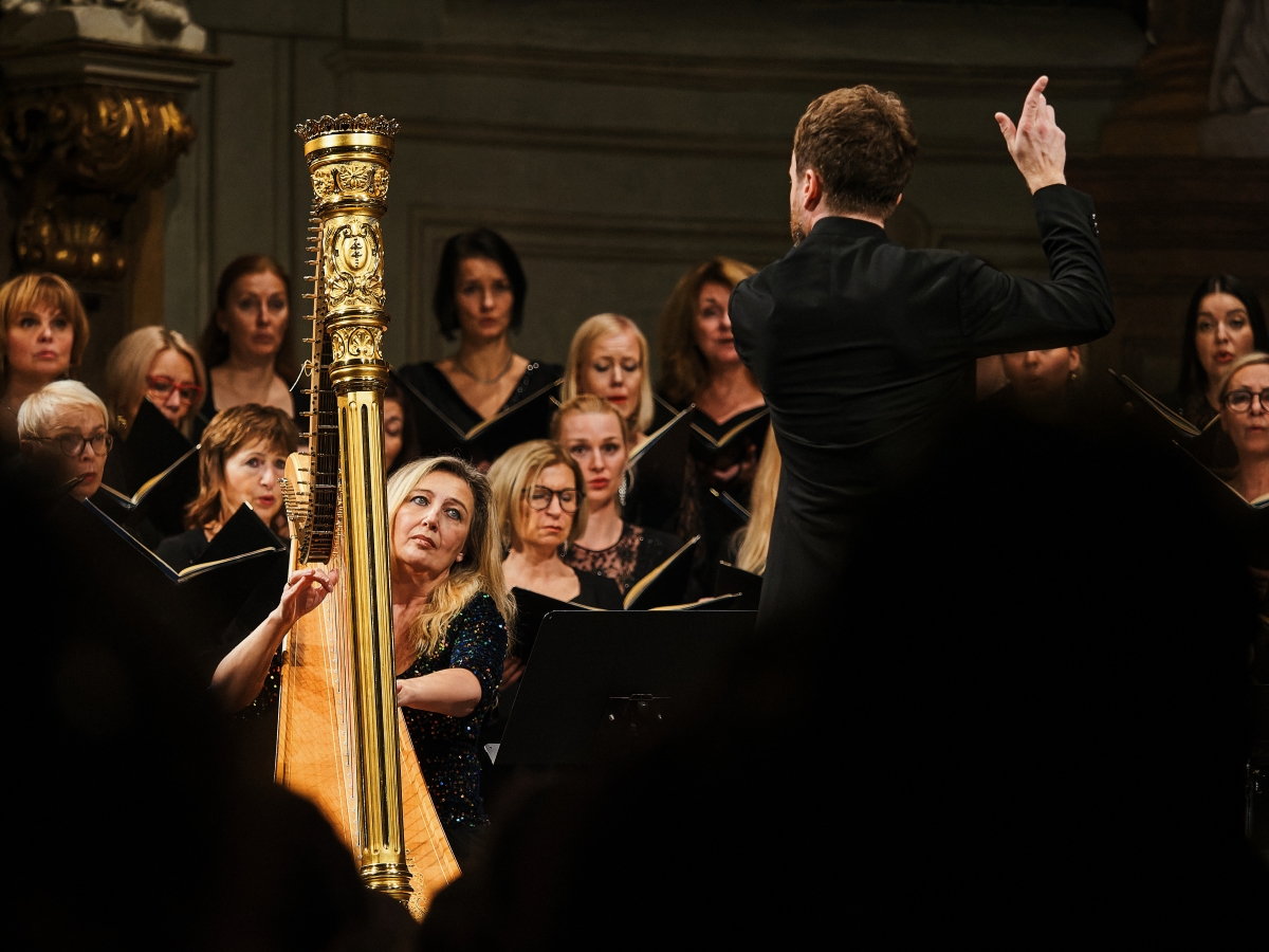 Poklady českého sboru: Jana Boušková, Lukáš Vasilek, Pražský filharmonický sbor, 28. listopadu 2024, Kostel svatého Šimona a Judy, Praha (zdroj Pražský filharmonický sbor, foto Michael Romanovský)