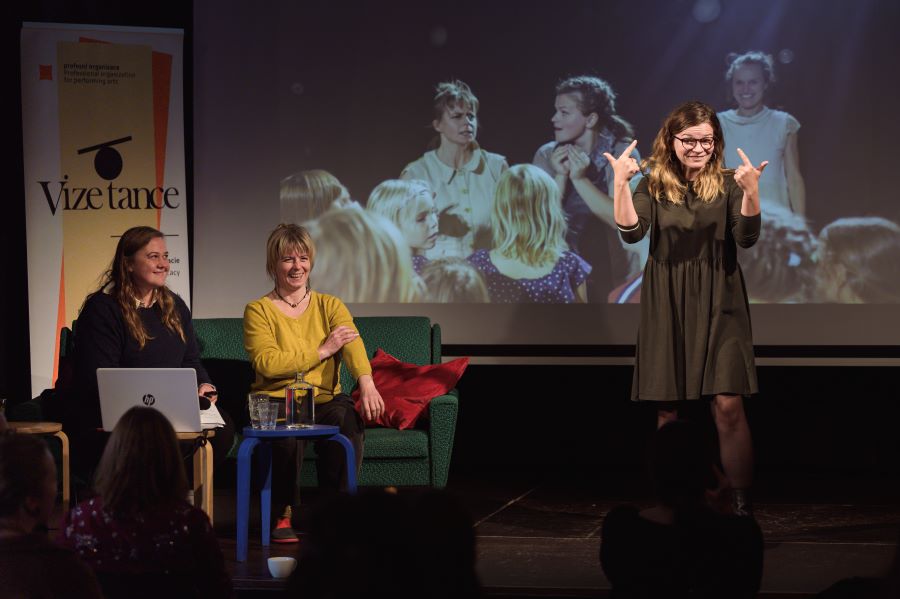 Sympozium Pohybem k vyšší odolnosti a wellbeingu společnosti (foto Vize tance)