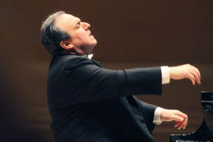 Yefim Bronfman (zdroj The Calouste Gulbenkian Foundation)