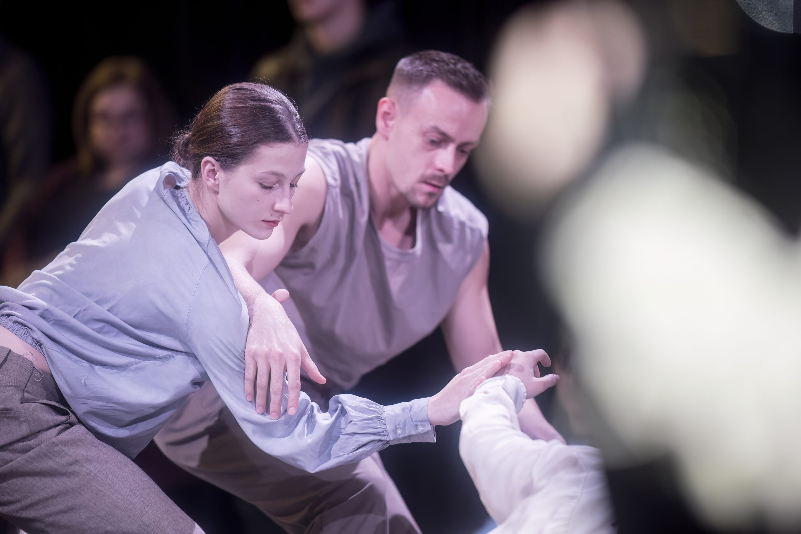 Nová generace 2025 – site specific, 21. listopadu 2025, Lichtenštejnský a Hartigovský palác (foto Vojtěch Brtnický)