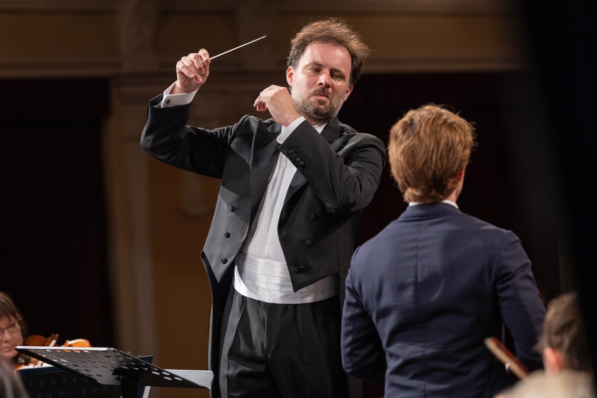 Łukasz Borowicz a Komorní filharmonie Pardubice - Smetanova Litomyšl 2021 (foto Smetanova Litomyšl)