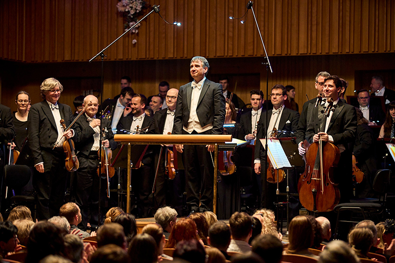 C4 – Filmová hudba velkých skladatelů, 24. března 2023 – Moravská filharmonie Olomouc a Zsolt Hamar (foto Filip Jančo)