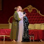 Richard Strauss: Der Rosenkavalier – Samantha Hankey, Lise Davidsen (zdroj Metropolitní opera New York, foto Ken Howard)