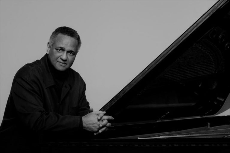 Andre Watts (zdroj Cleveland Institute of Music)