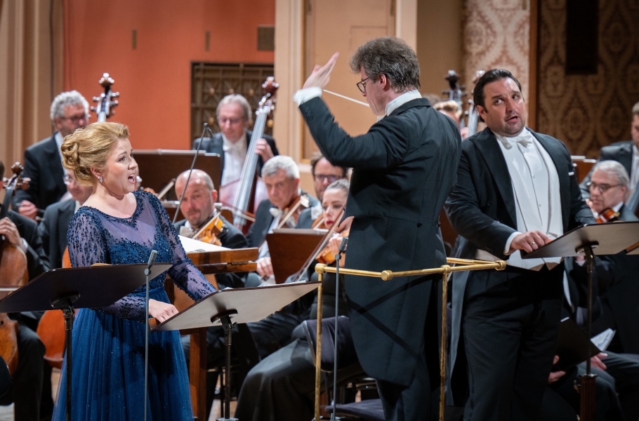 Pražské jaro: Slavnostní Libuše, 28. května 2024, Rudolfinum, Dvořákova síň – Kateřina Kněžíková, Jakub Hrůša, Adam Plachetka (foto Ivan Malý)