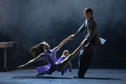 Markéta Pimek Habalová: Kafka, Janáčkovo divadlo – Se Hyun An a Arthur Abram (foto Pavel Hejný)