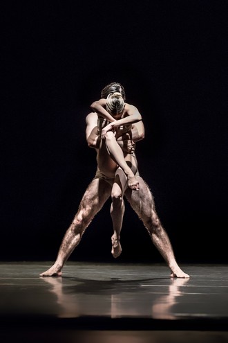 Jiří Kylián: Petit Mort - Elizaveta Shibaeva, Martin Svobodník - foto ze zkoušky (foto Pavel Hejný)