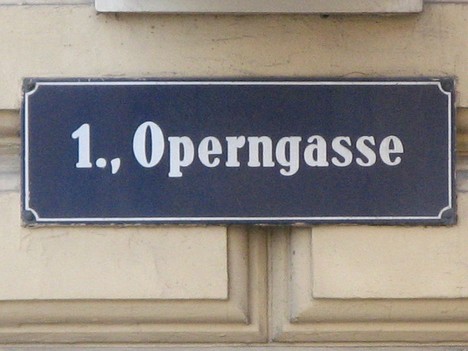 Operngasse, Vídeň