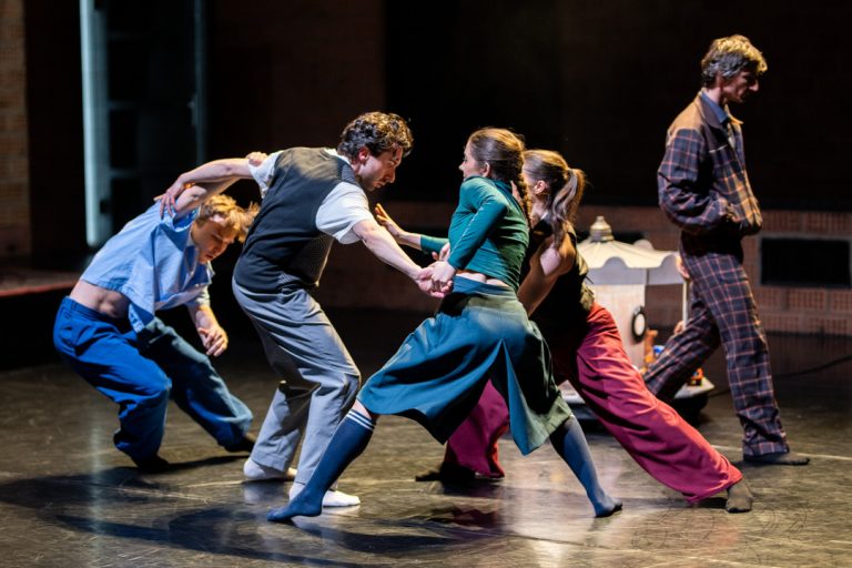 Adam Sojka, Petr Duchalík: Butterfly Effect, Divadlo F. X. Šaldy, Malé divadlo, Liberec (foto Daniel Dančevský)