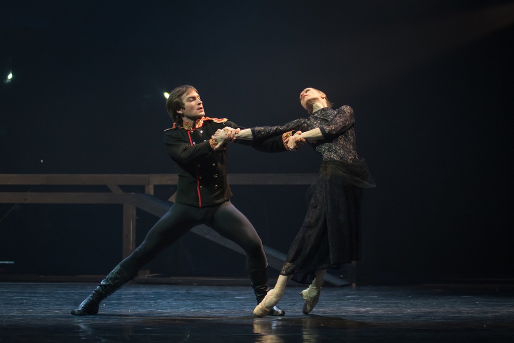 Anna Karenina - Balet ŠD Košice (foto Anton Faraonov)