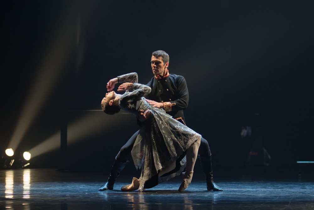 Anna Karenina - Balet ŠD Košice (foto Anton Faraonov)
