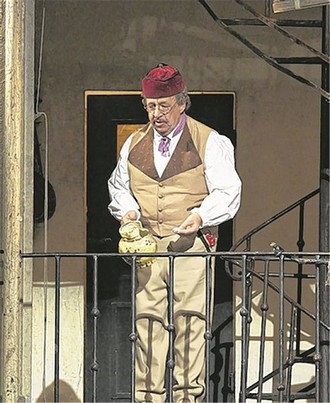 Gioacchino Rossini: Il barbiere di Siviglia - Alfred Šramek (Bartolo) (foto © Staatsoper/Michael Pöhn)