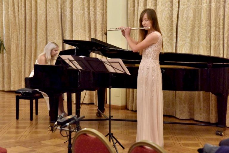 Dny soudobé hudby, 16. října 2023, Kaiserštejnský palác – Elena Kiral a Anna Matoušková (foto Zdeněk Chrapek)
