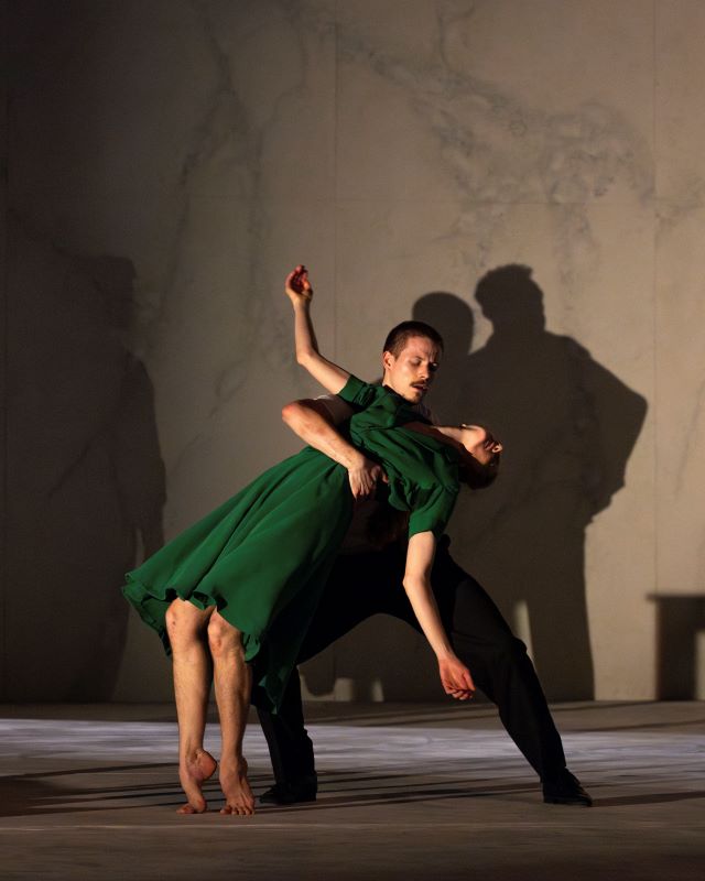 Bobbi Jene Smith, Celeste Oram – Marie & Pierre (foto Jubal Battisti, Theater Basel 2023)