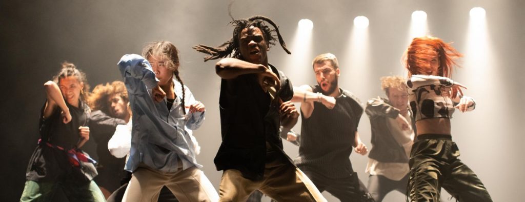 Brandon Miel Masele et Laura Nala Defretin: Rave Lucid (foto Jonathan Lutumba)