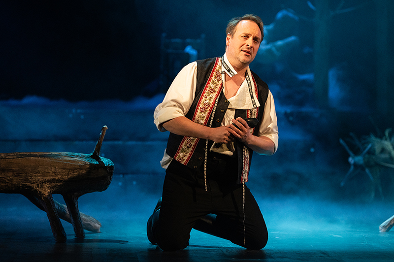 Bedřich Smetana: Hubička, Divadlo F. X. Šaldy Liberec (foto Daniel Dančevský)