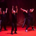 4 + 4 dny v pohybu – Teresa Vittucci a Annina Machaz: Sacre!, Kulturní stanice Galaxie (foto Markéta Černá)