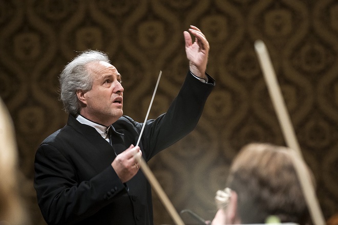 Česká filharmonie - Manfred Honeck - Praha 17.12.2015 (foto ČF)