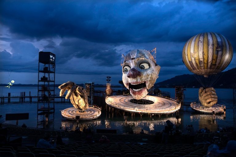 Bregenzer Festspiele 2021, jezerní scéna (zdroj Martina Kritznerová)