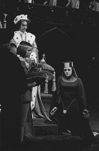 B.Smetana: Dalibor - Čeněk Mlčák (Dalibor), Eva Gebauerová (Milada), SD Ostrava 1964 (foto František Krasl)