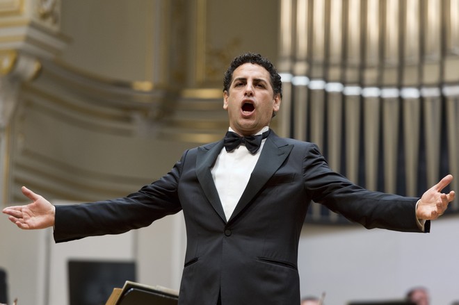 Svetové operné hviezdy - Juan Diego Flórez - Koncertná sieň Slovenskej filharmónie Bratislava 2016 (foto © PANER)