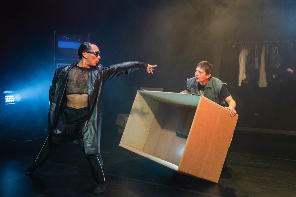 František Vlček, Vojtěch Rak: What´s Next, Jihočeské divadlo, studiová scéna Na Půdě (foto Petr Zikmund)