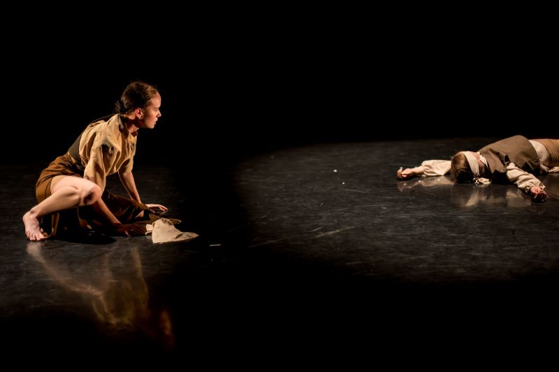 Gabriela Galiová – Comfort Women (foto Vojtěch Brtnický)