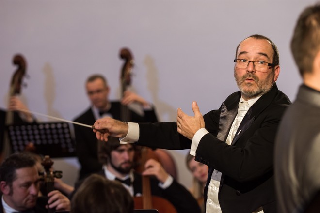 Graziano Sanvito – Podkrkonošský symfonický orchestr - Zámek Lomnice nad Popelkou 2016 (foto Jan Žalský)