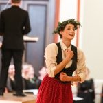 Hana Strejčková: Věneček zelený, z rozmarýny pletený, Rudolfinum, Sukova síň – Kateřina Vernerová (foto Jan Kantor)