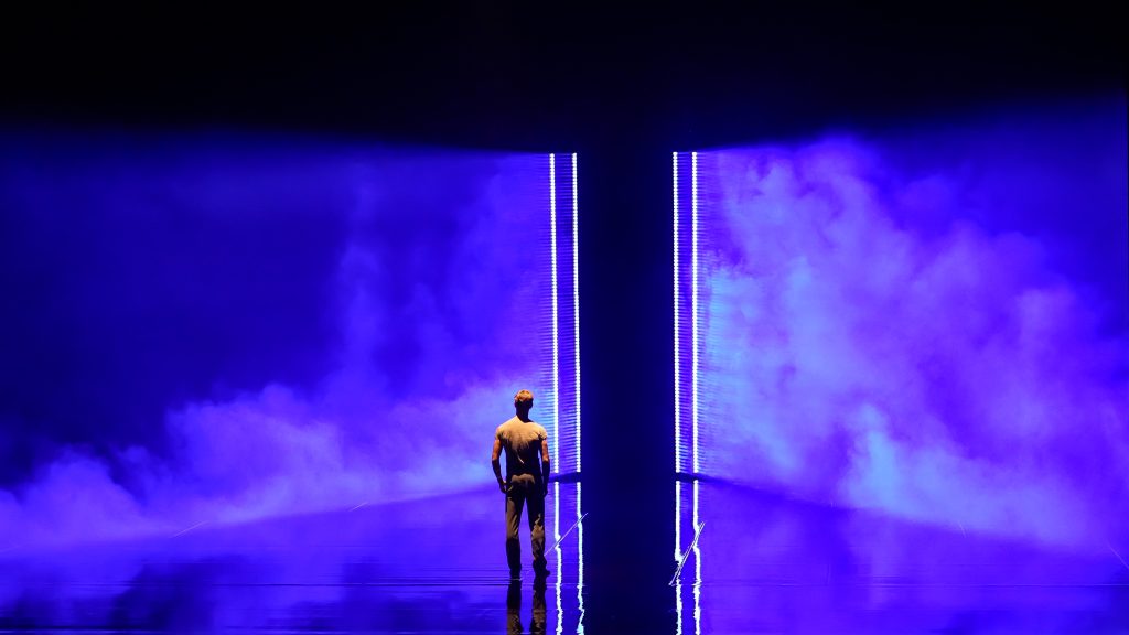 Henry Vega, Roman Novitzky: The Place of Choice, Opernhaus Stuttgart – Henrik Erikson (foto Roman Novitzky/Stuttgarter Ballett)