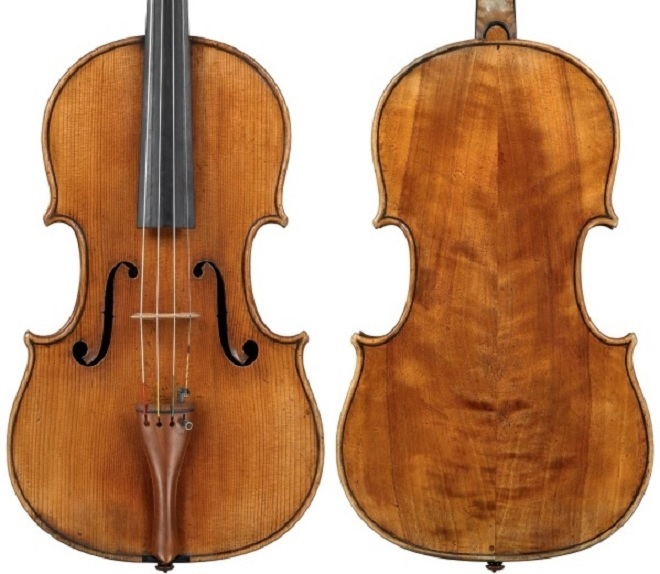 Stradivariho viola z roku 1672 (foto Jan Roehrmann)