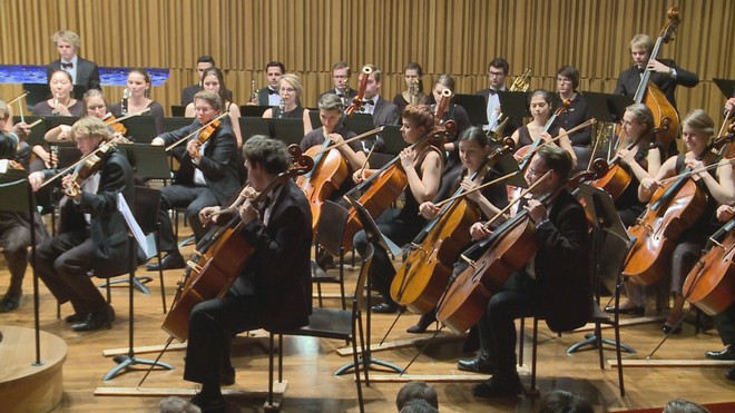 Kultura v srdci Prahy 2015: Zahajovací koncert Symfonický orchestr Pražské konzervatoře - koncertní sál Pražské konzervatoře Praha 2015 (foto Milan Kormout)
