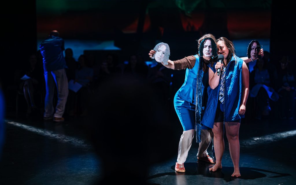 Jitka Vrbková: (ID)ENTITA, divadlo Aldente, Co.Labs, Brno (foto Terezie Fojtová)