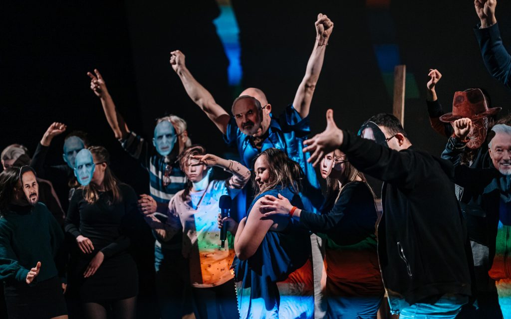 Jitka Vrbková: (ID)ENTITA, divadlo Aldente, Co.Labs, Brno (foto Terezie Fojtová)