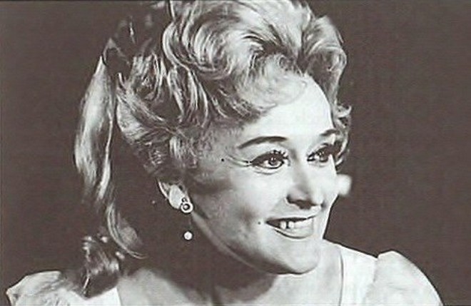 Gioacchino Rossini: Lazebník sevillský - Libuše Bláhová (Rosina) (foto archiv DJKT)