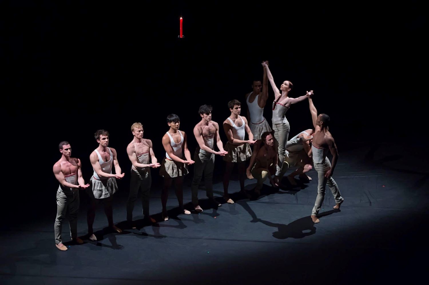 Markéta Pospíšilová v baletu Altro Canto (chor. J.-Ch. Maillot, foto Alice Blangero)