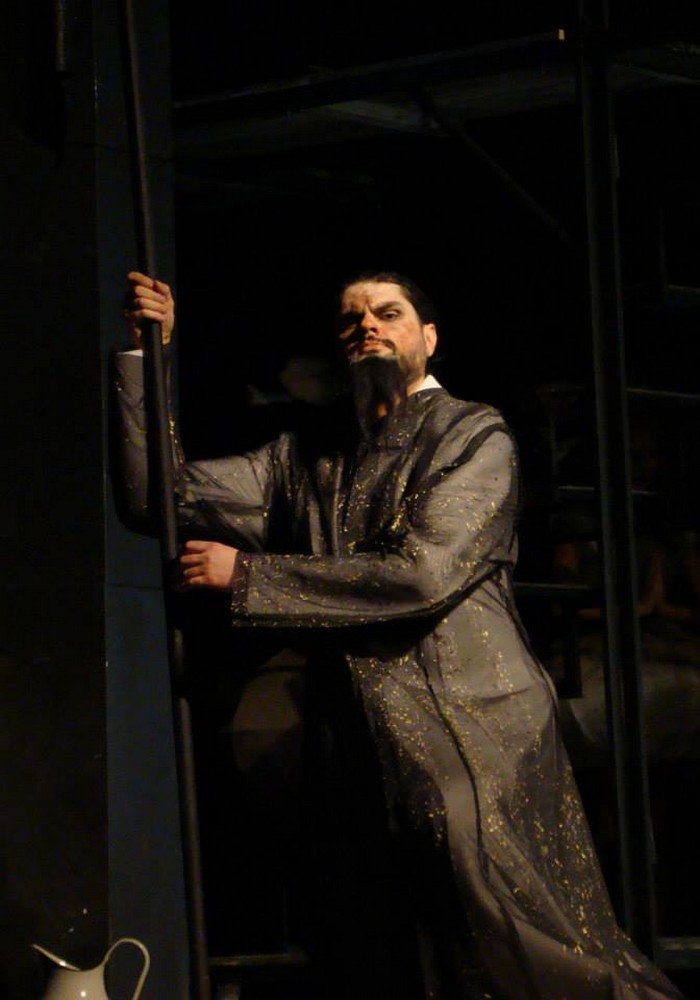 Leoš Janáček: Výlety páně Broučkovy – Martin Gurbal´ (Domšík od Zvonu) – Divadlo Antonína Dvořáka Ostrava 2014 (foto Daniel Jäger)