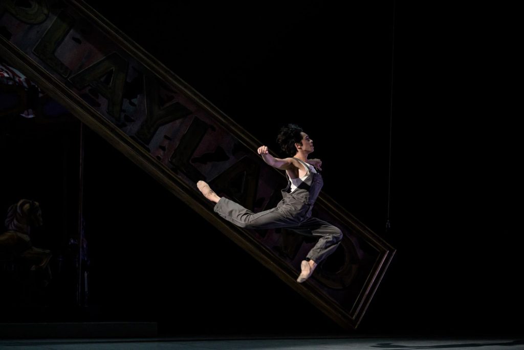 Michel Legrand, John Neumeier: Liliom, Státní opera, Praha – Javier Wong (foto Serghei Gherciu)