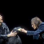 Miřenka Čechová, Petr Boháč, Jan Kučera: Baron Prášil, Laterna magika, Stavovské divadlo, Praha – Lukas Blaha Bliss a Radim Vizváry (foto Vojtěch Brtnický)