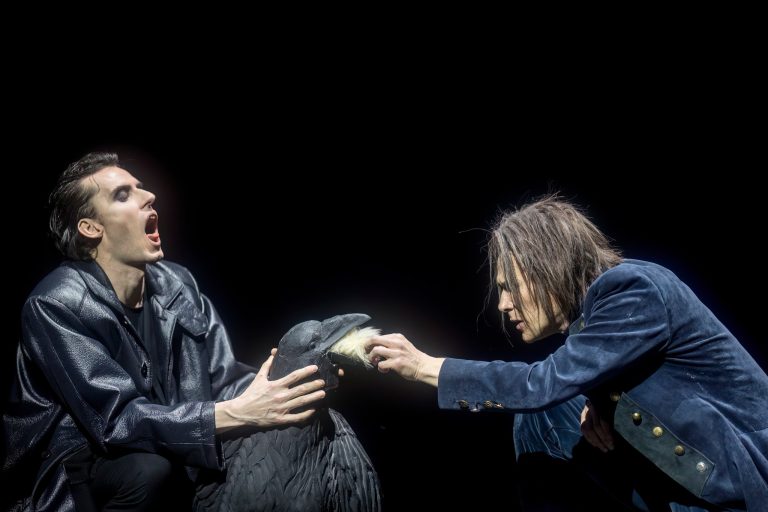 Miřenka Čechová, Petr Boháč, Jan Kučera: Baron Prášil, Laterna magika, Stavovské divadlo, Praha – Lukas Blaha Bliss a Radim Vizváry (foto Vojtěch Brtnický)