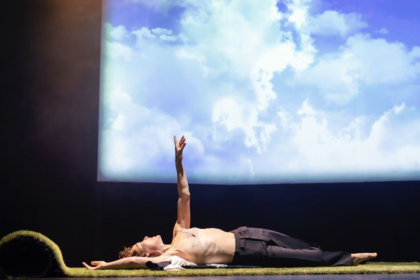 Sascha Ley: Cosmos (foto Bohumil Kostohryz)