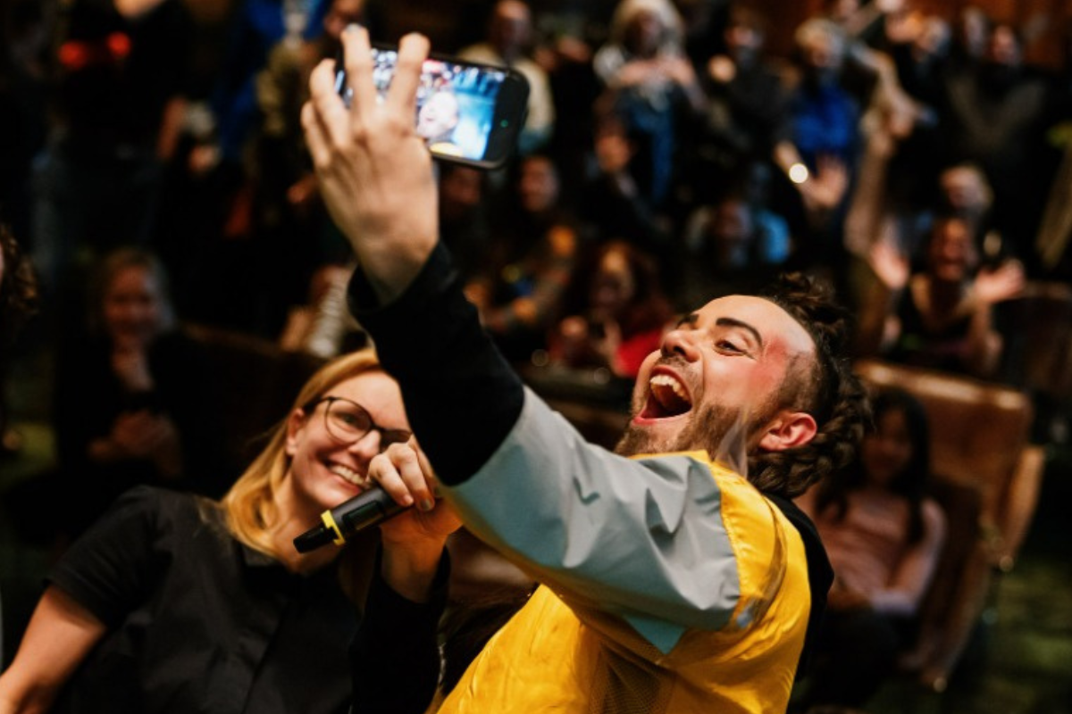 Erik Rosales ze Sirqus Alfon (foto Jan Hromádko)